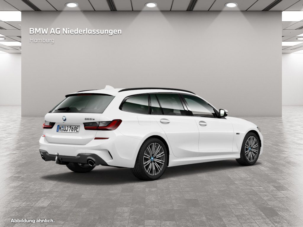 BMW 330e Touring M Sport - Samsaru's Car Outlet