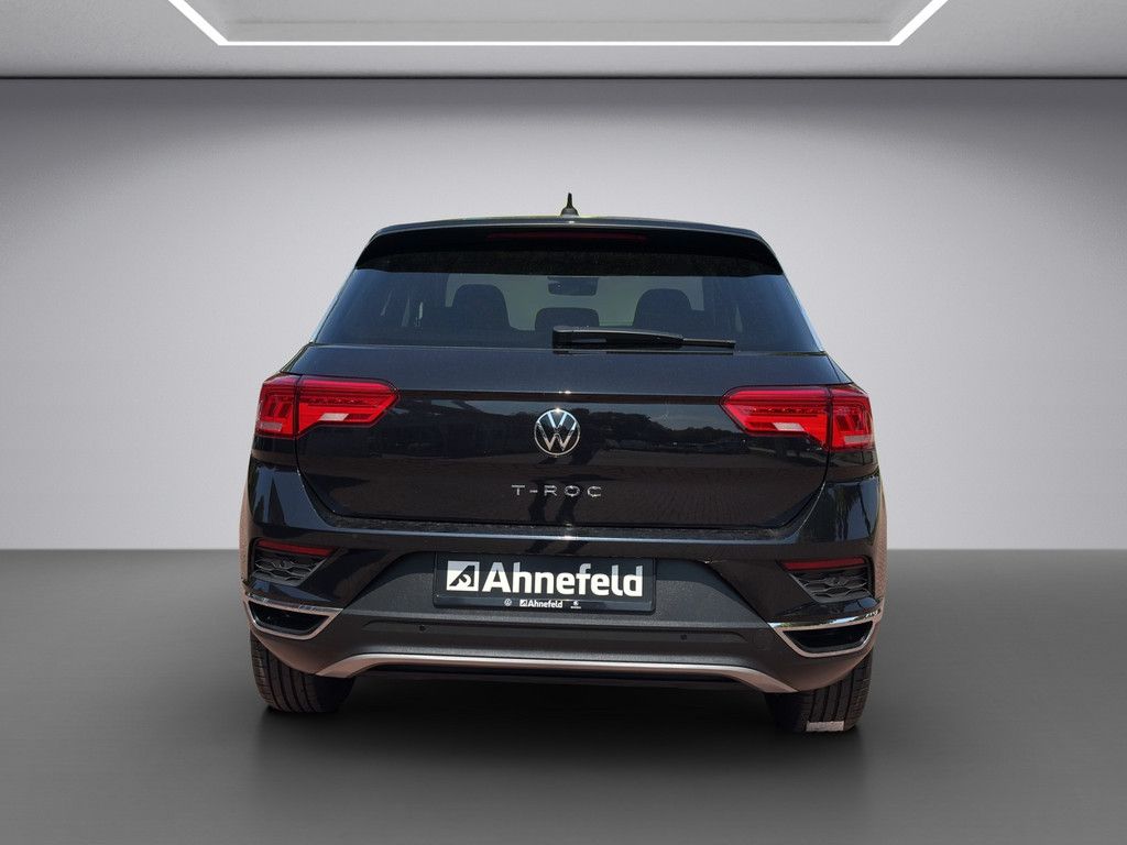 Volkswagen T-Roc 1.5 TSI Style DSG - Samsaru's Car Outlet