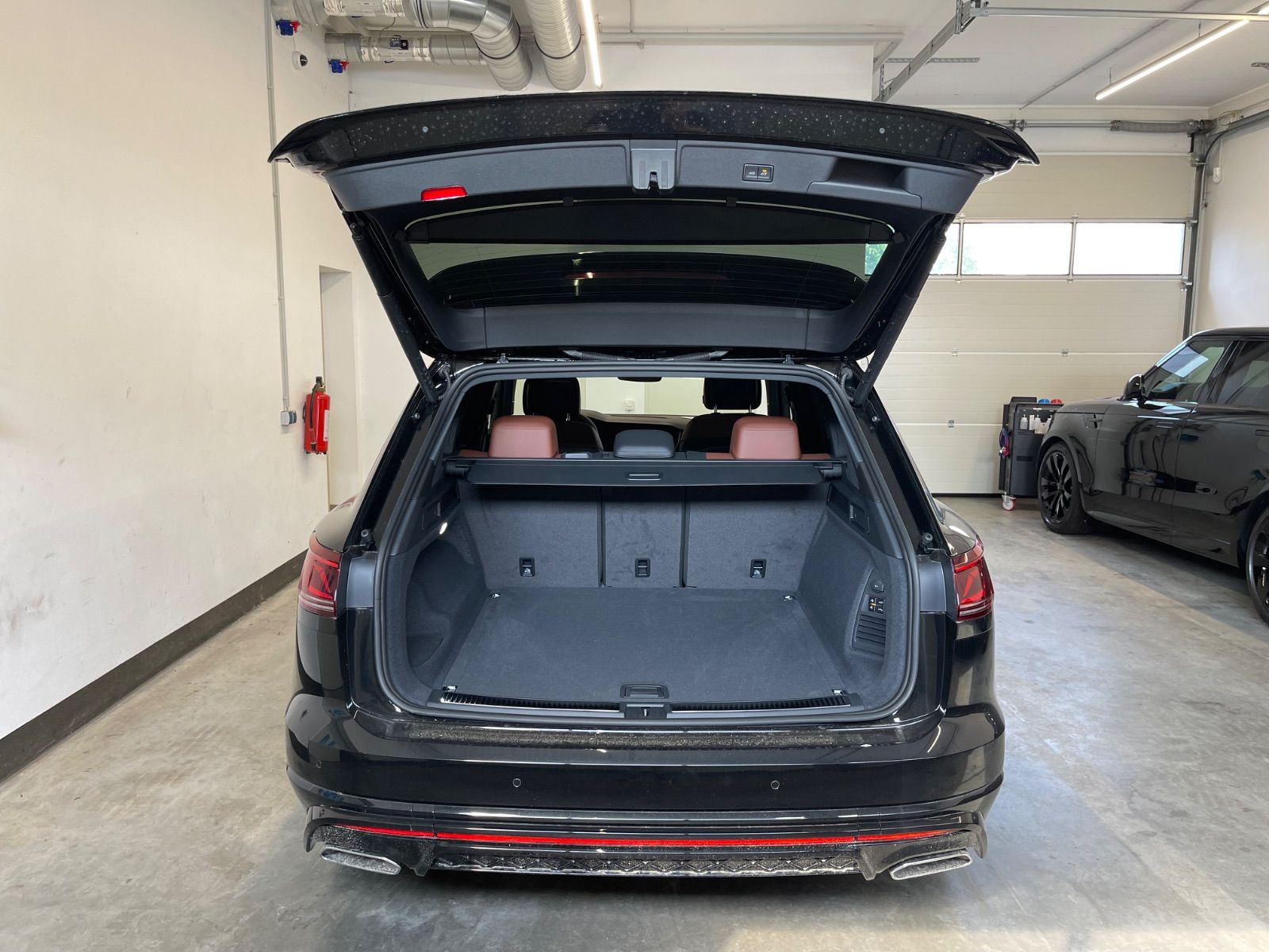Volkswagen Touareg 3.0 V6 TDI 4Motion R-Line Final Edition