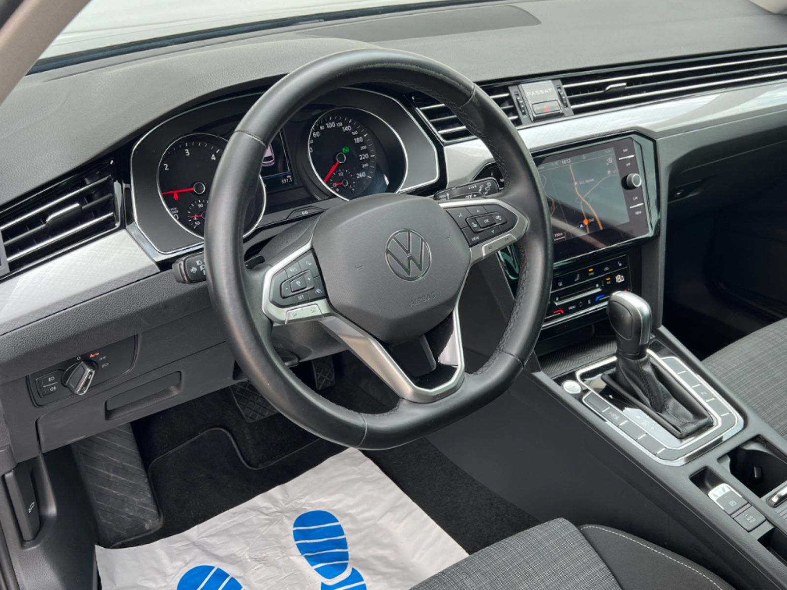 Volkswagen Passat 2.0 TDI - Samsaru's Car Outlet