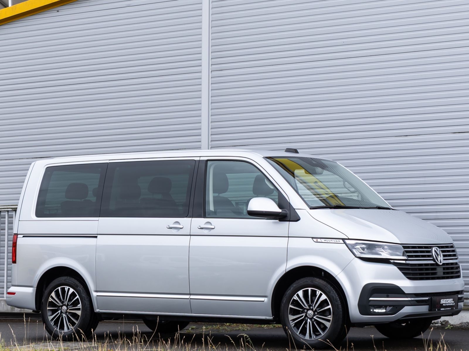 Volkswagen T6 Multivan - Samsaru's Car Outlet