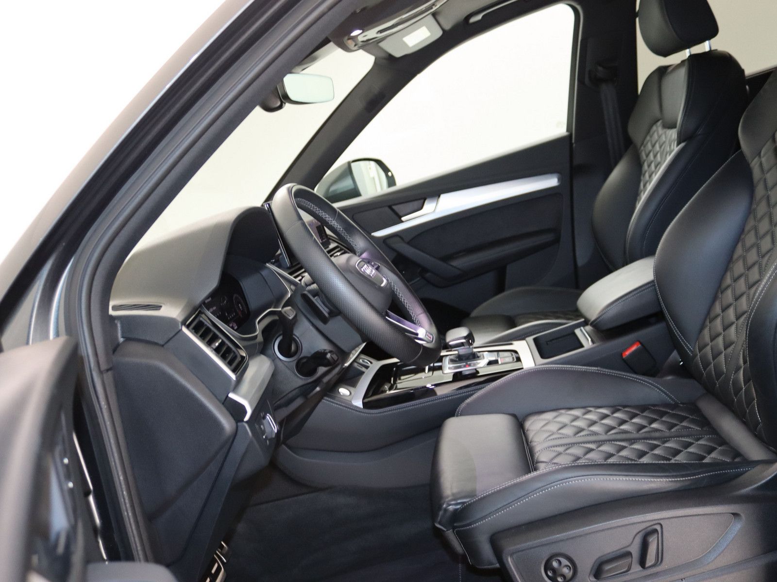 Audi Q5 50 TDI quattro S line AHK PANO 360° STANDHZ