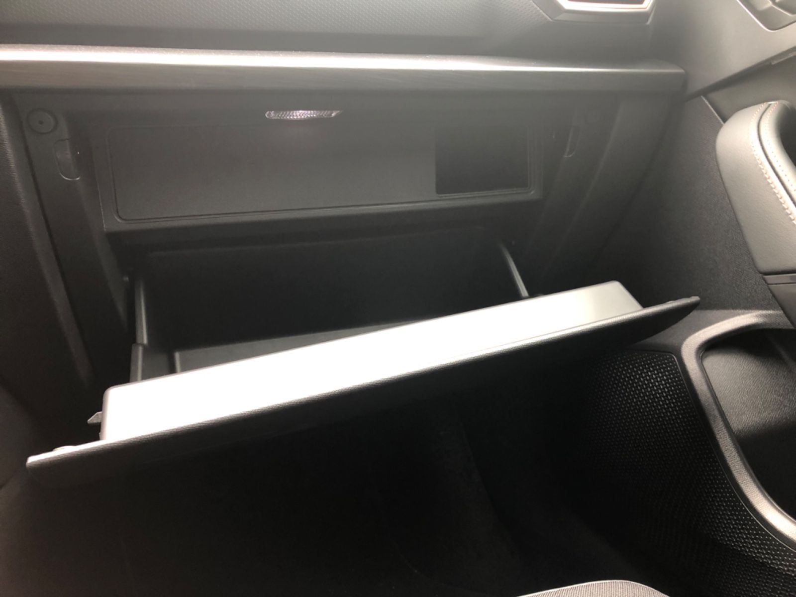 Cupra Leon Sportstourer 1.5 eTSI ACT DSG - Samsaru's Car Outlet