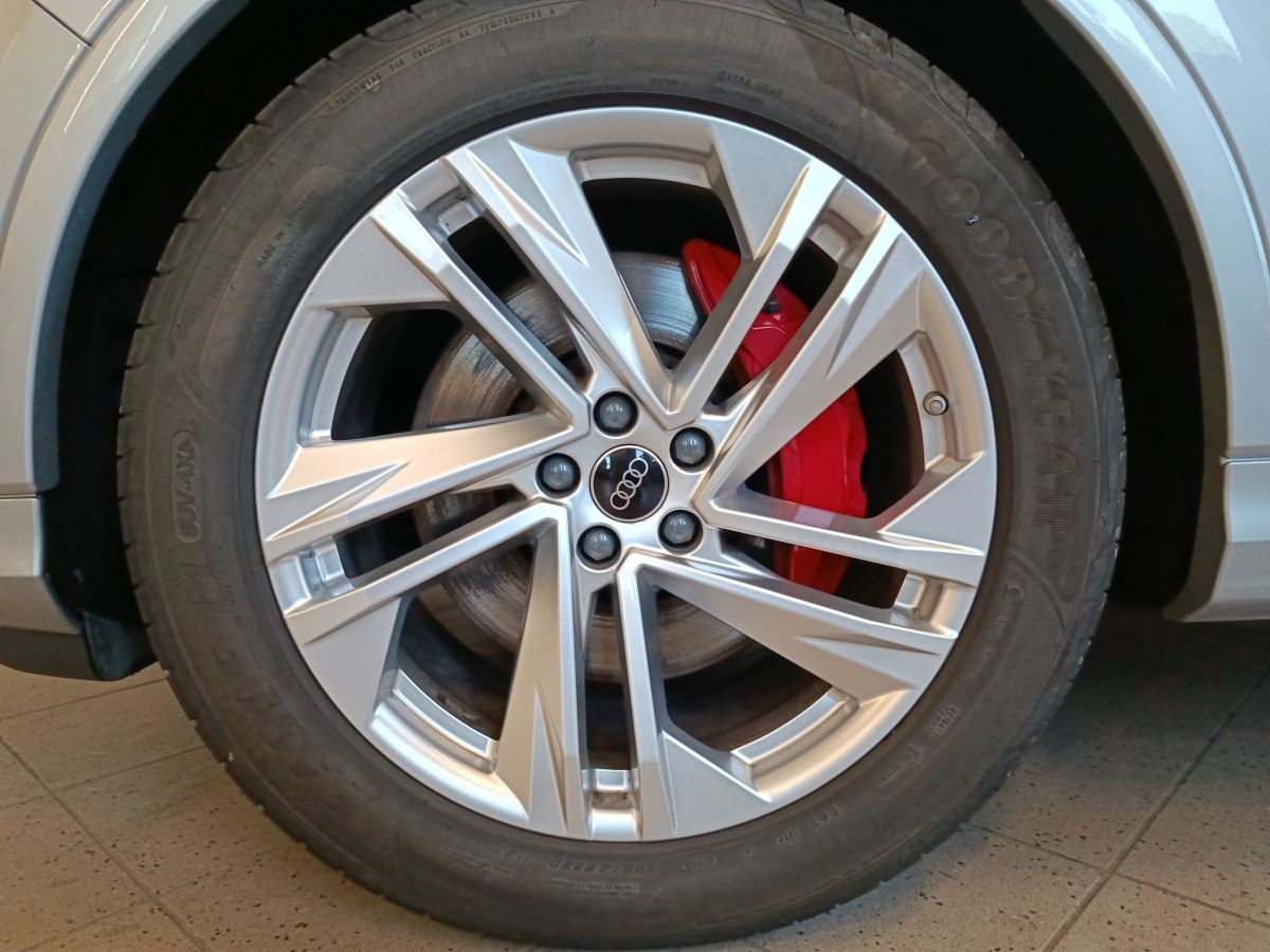 Audi Q7 50 TDI qu. tiptr. 2x S-Line*AHK*Matrix*7Sitze