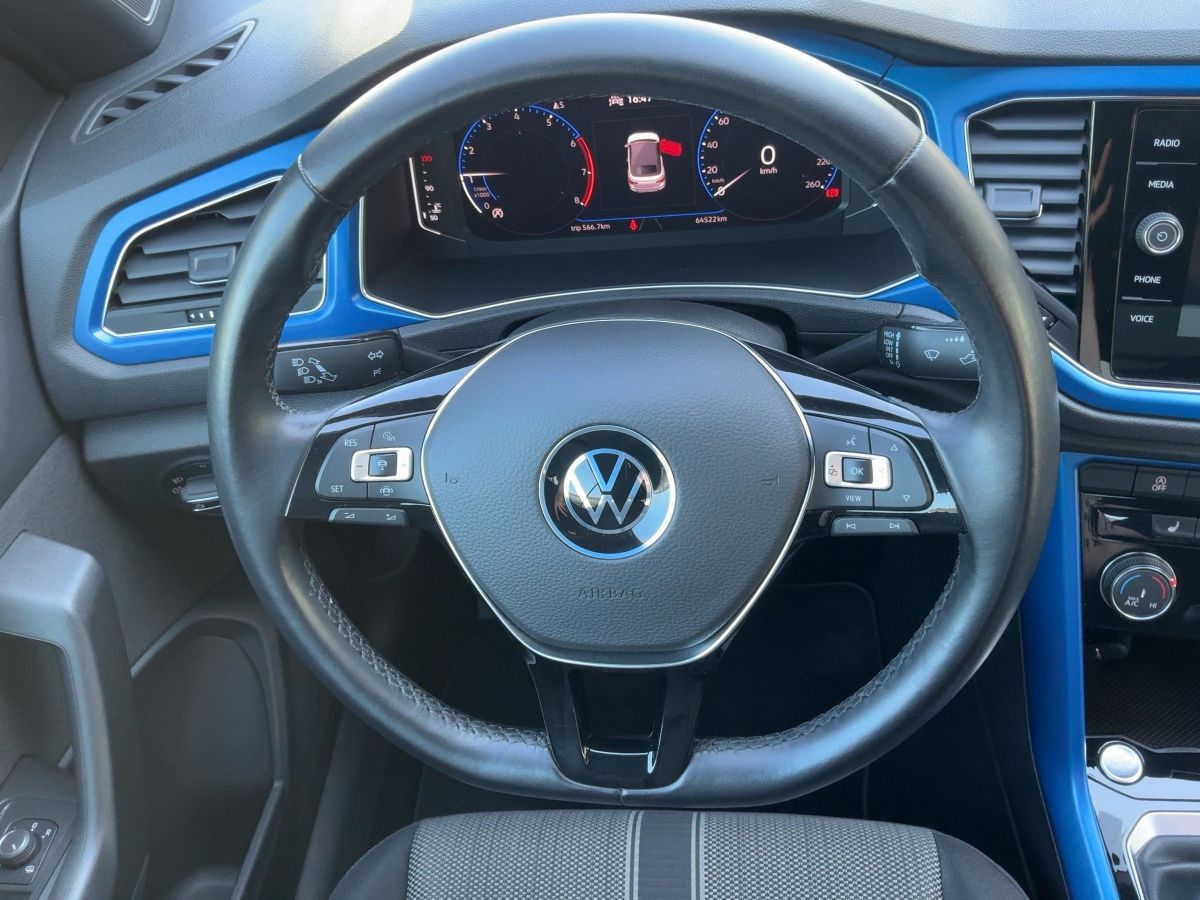 Volkswagen T-Roc 1.0 TSI BLACK STYLE - Samsaru's Car Outlet