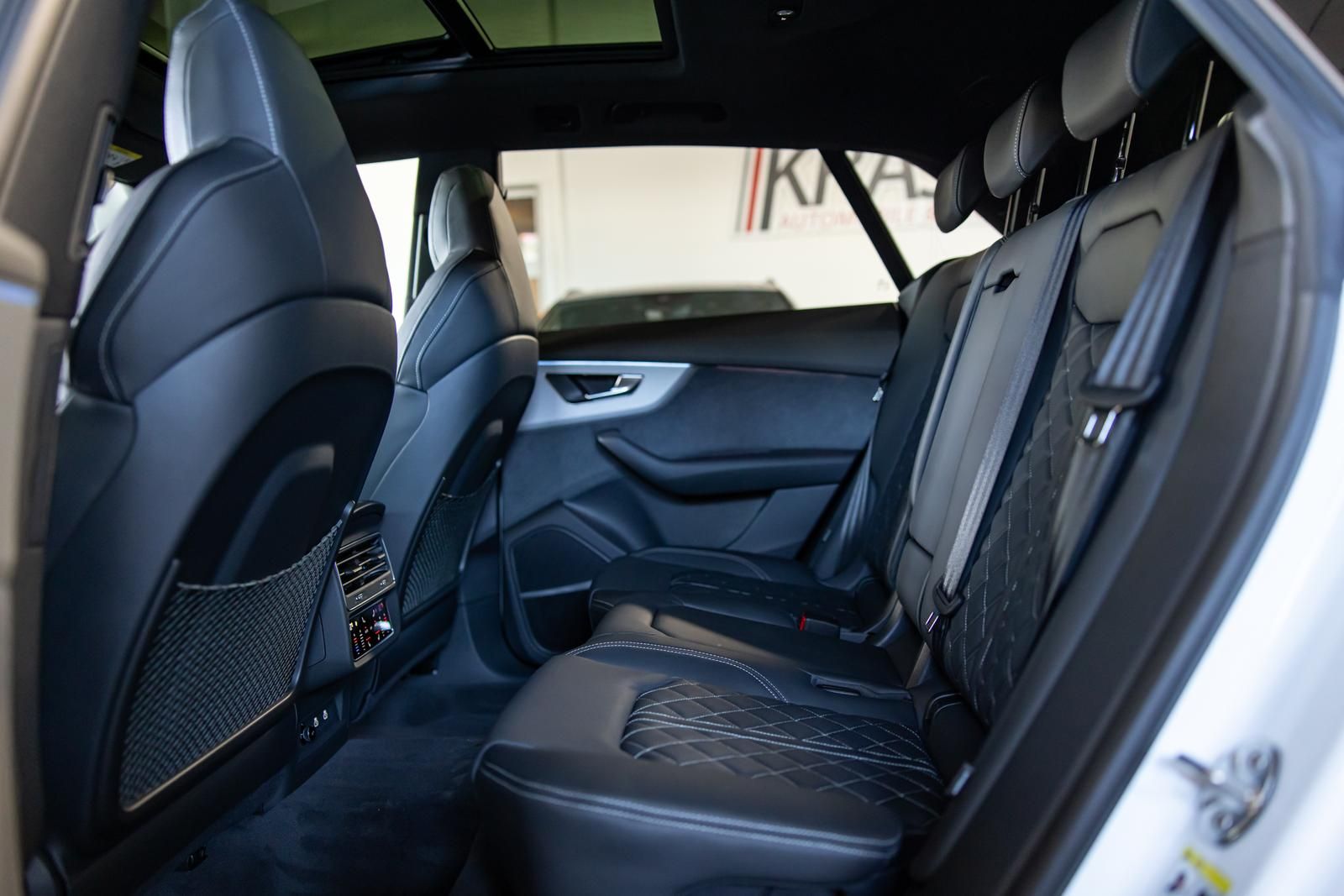 Audi Q8 50 TDI quattro S-Line - Samsaru's Car Outlet