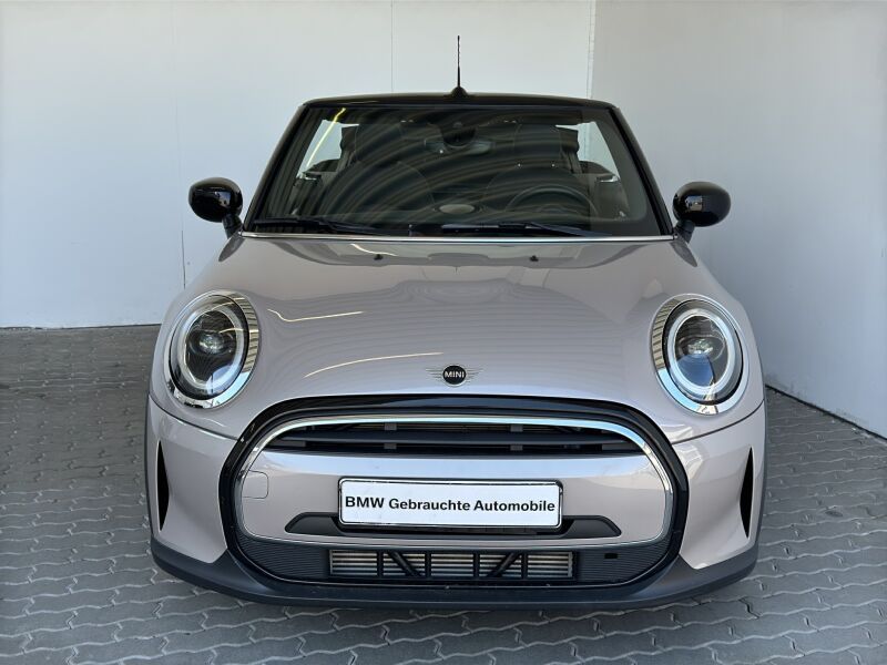 MINI Cooper Cabrio - Samsaru's Car Outlet