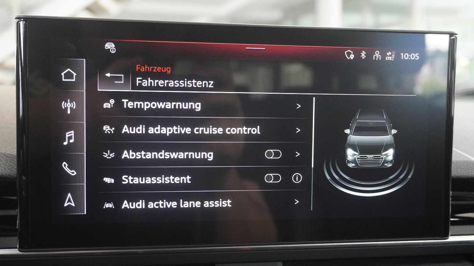 Audi A4 Avant 40 TFSI quattro S line - Samsaru's Car Outlet