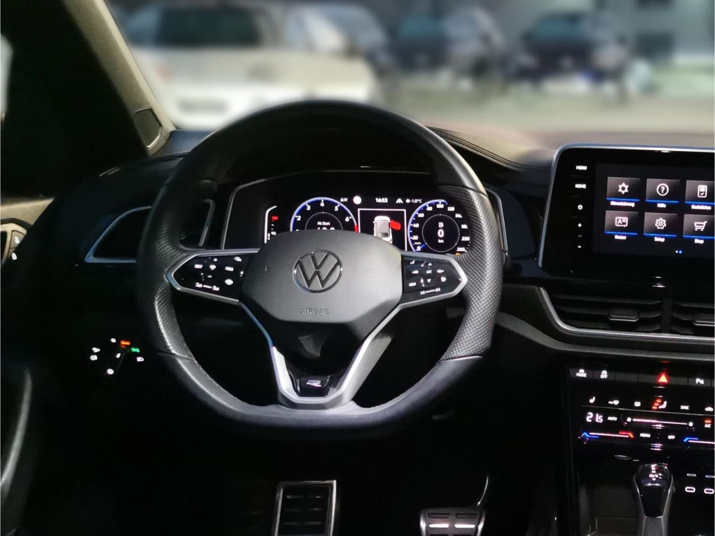 Volkswagen T-Roc R-Line - Samsaru's Car Outlet