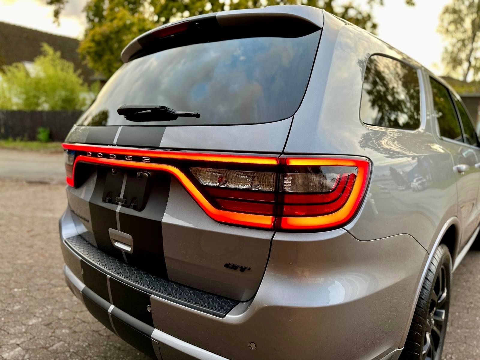 Dodge 3,6 V6*LED*PDC*LEDER*7 SITZER*20 ZOLL*NAVI*