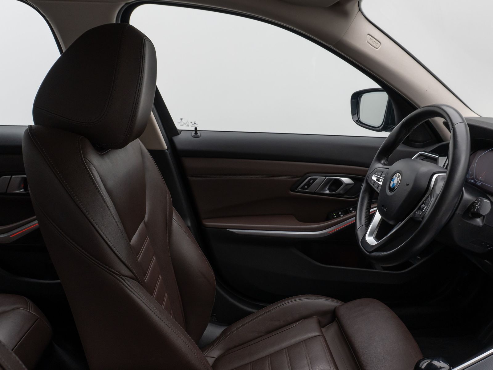 BMW 320d xD Sport Line - Samsaru's Car Outlet