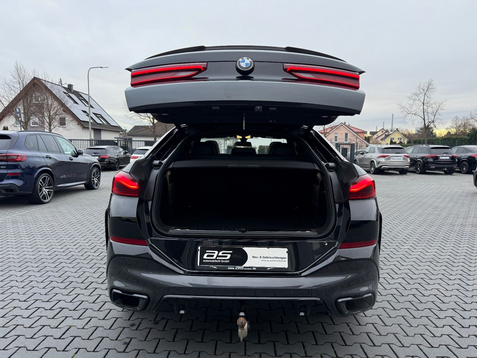 BMW X6*40xd*MSPORT*INDIVIDUAL*360°ACC*HUD*SKYLONUNGE