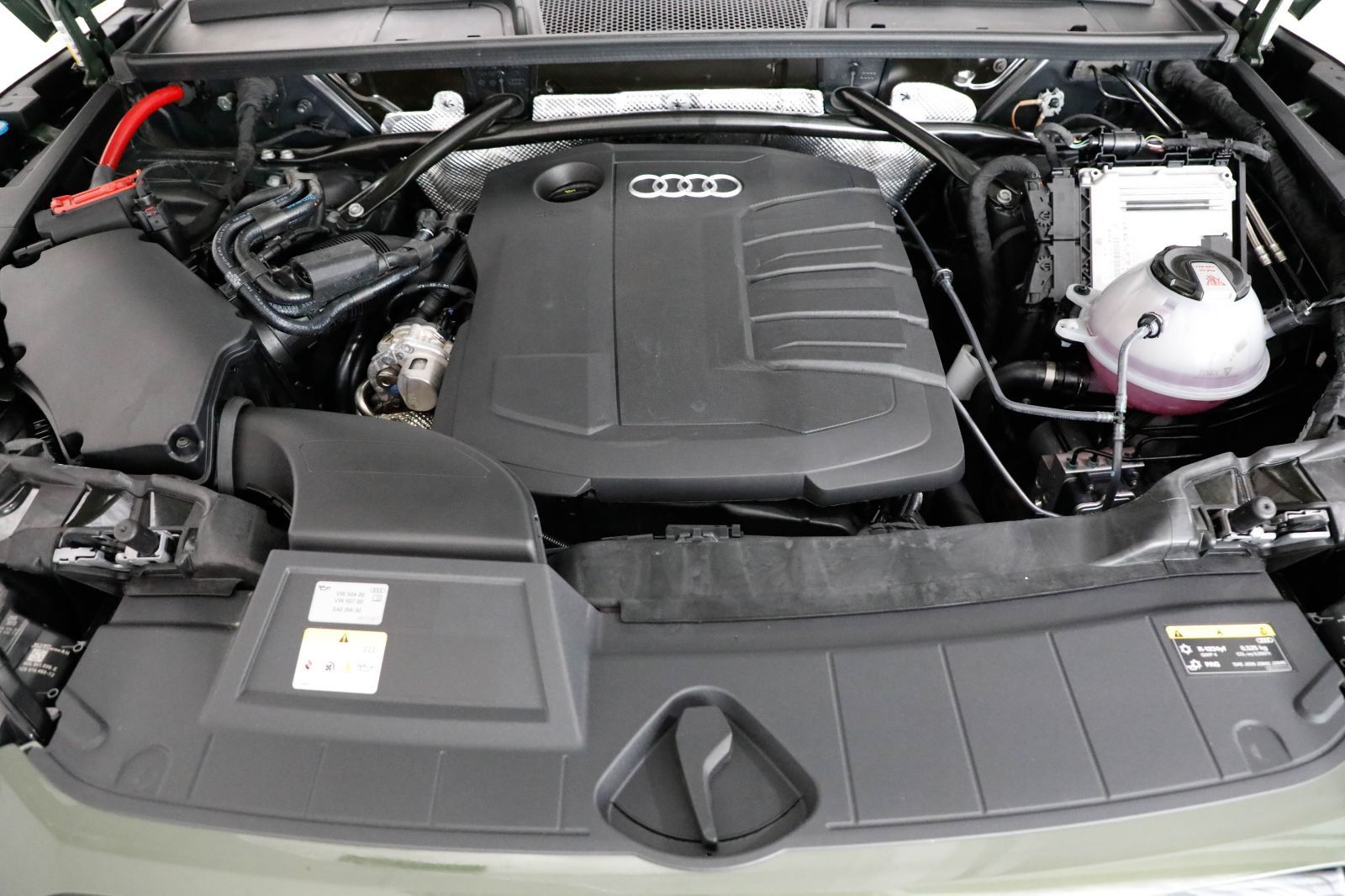 Audi Q5 Sportback 40 TDI quattro S line - Samsaru's Car Outlet