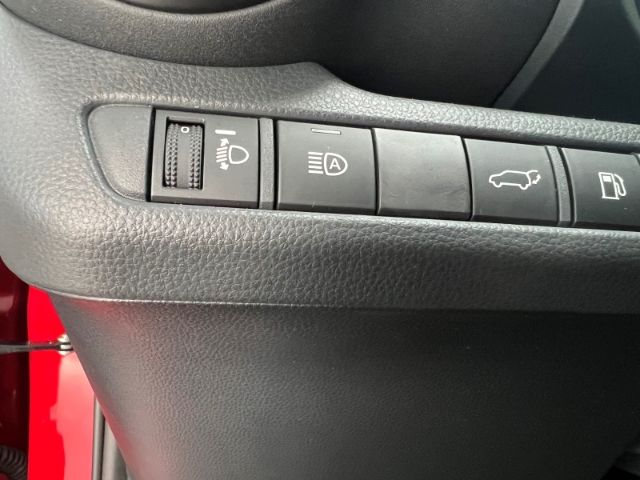 Toyota C-HR Hybrid FWD - Samsaru's Car Outlet
