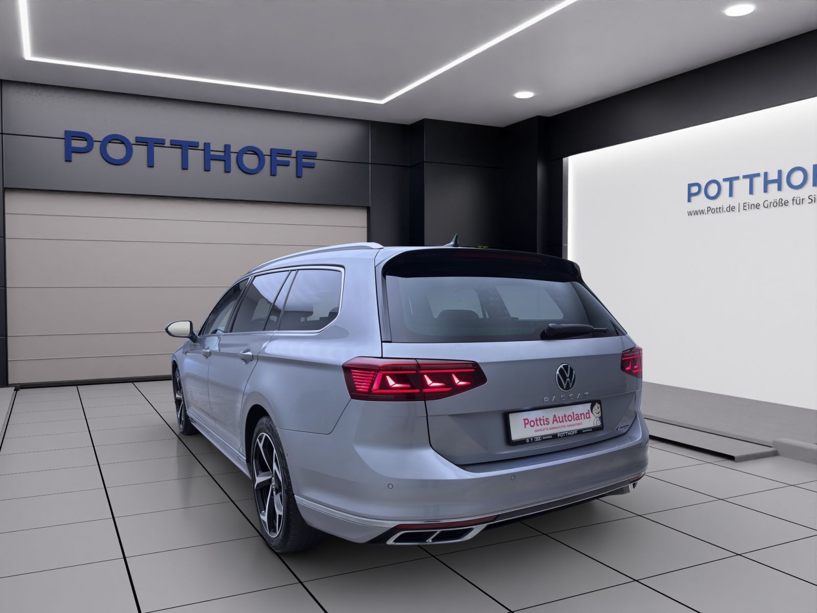 Volkswagen Passat Variant 2.0 TSI DSG 4M R-LINE PANO AHK NA