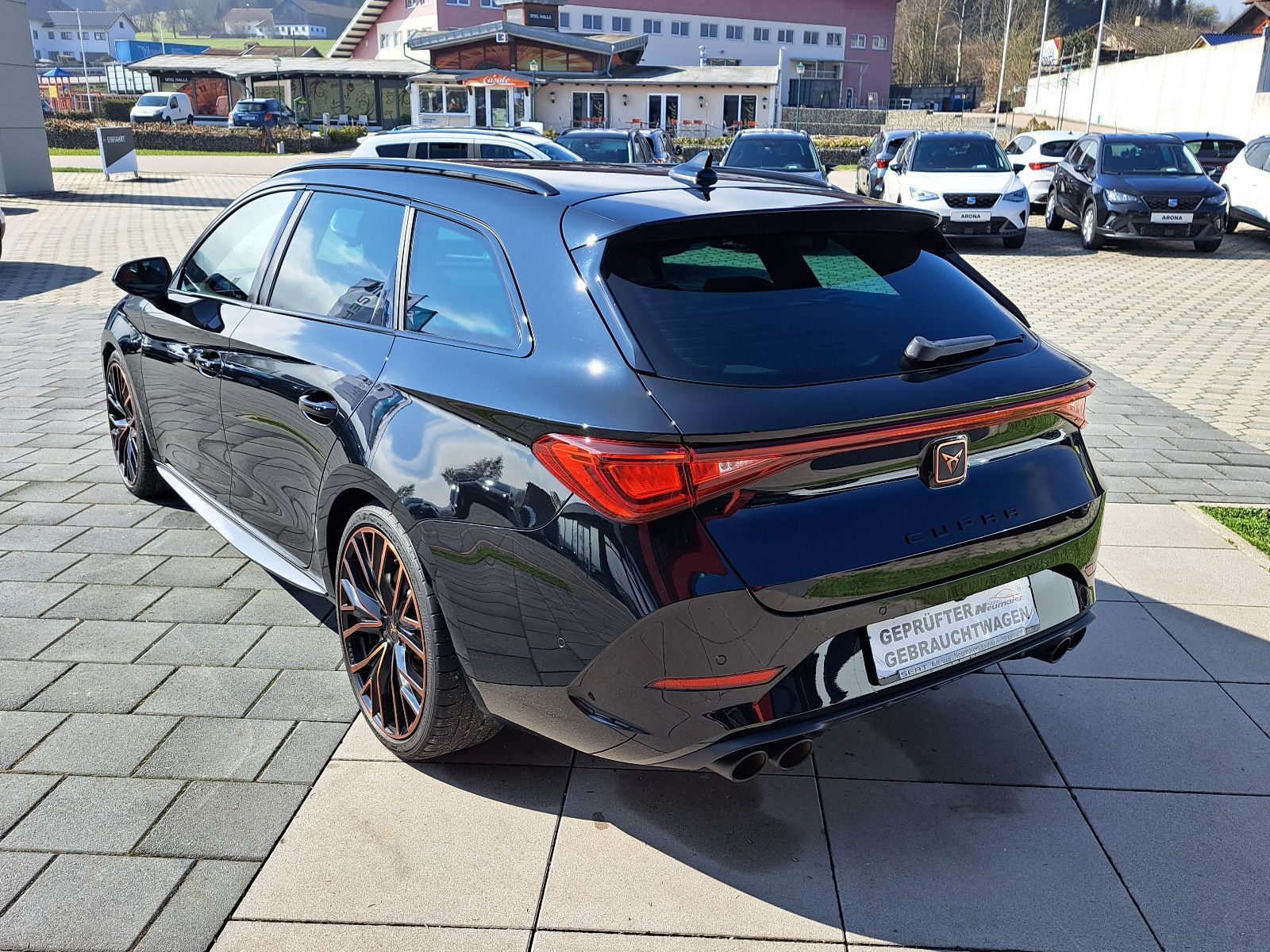 Cupra Leon VZ 2.0 TSI 310 PS 4Drive DSG - Samsaru's Car Outlet