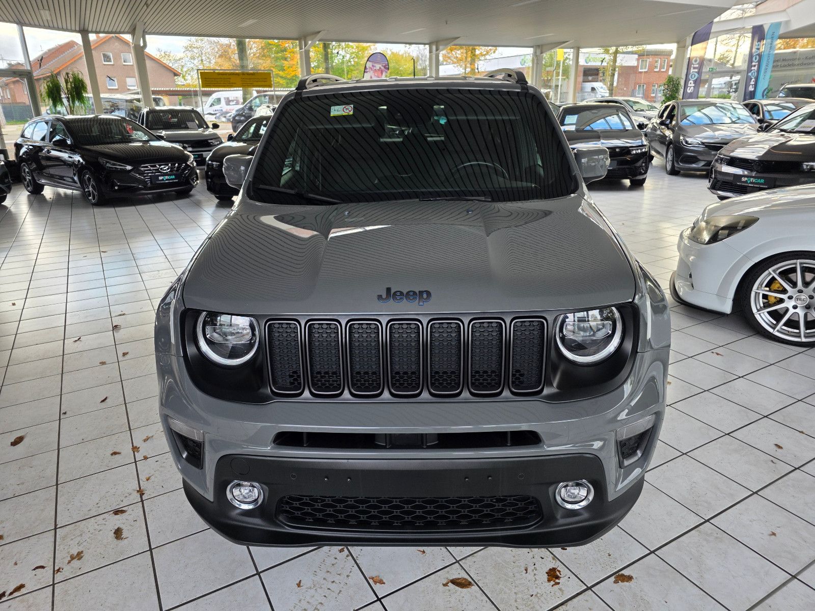 Jeep Renegade S Plug-In-Hybrid 4xe mit AHK