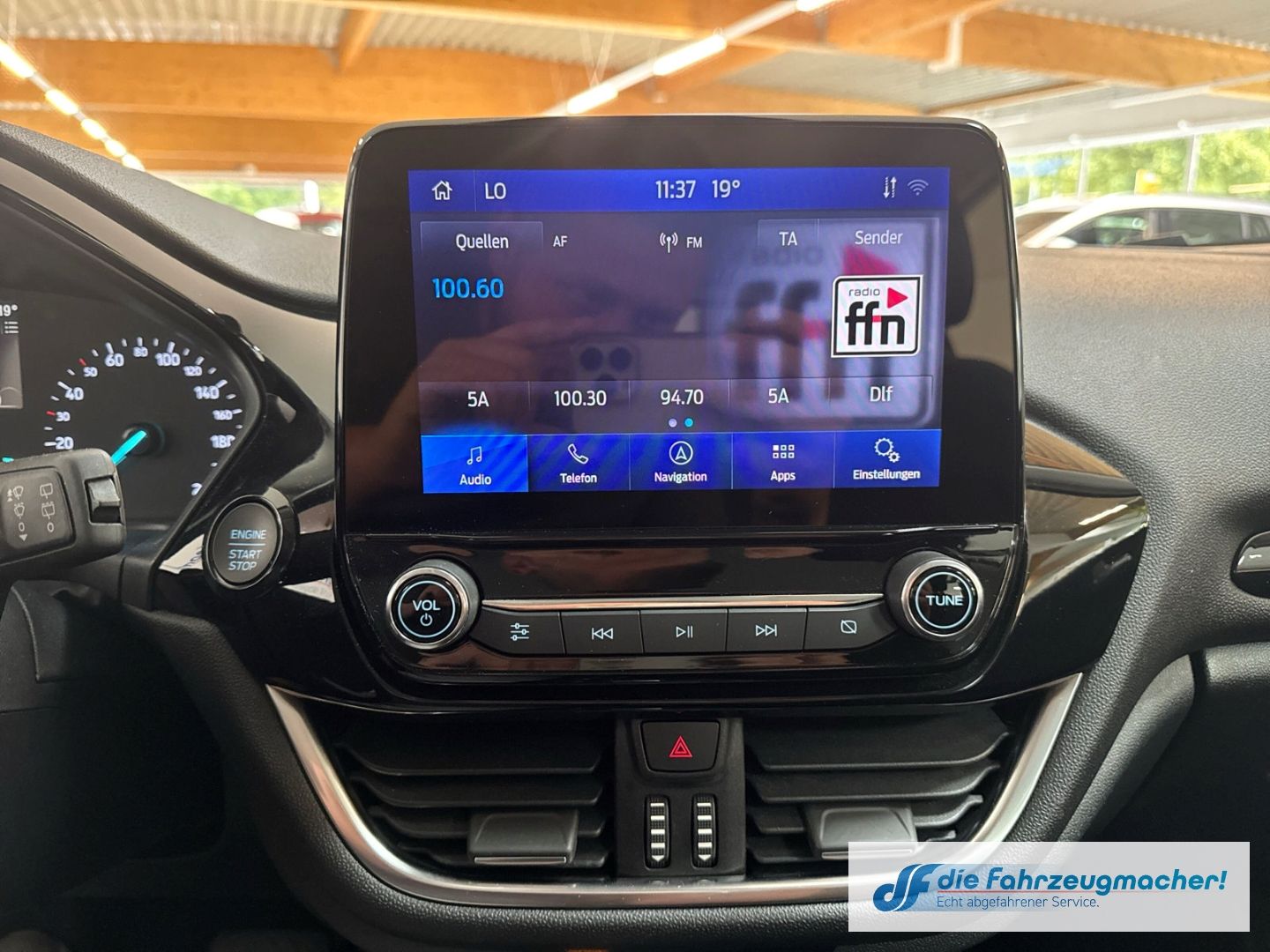 Ford Fiesta Titanium M-Hybrid - Samsaru's Car Outlet