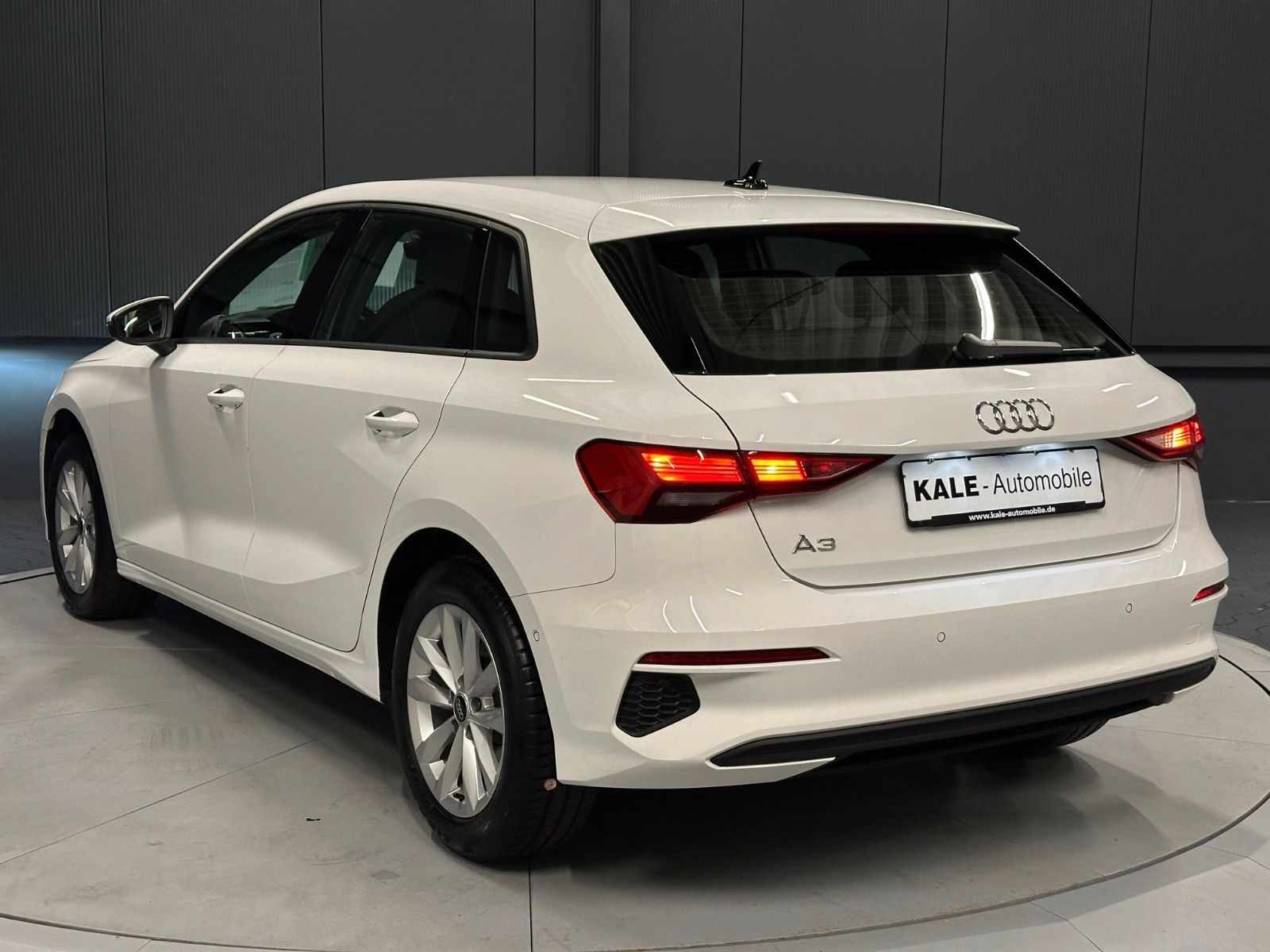 Audi A3 Sportback 35 TFSI *Sport-Sitz*ACC*Park-Assist