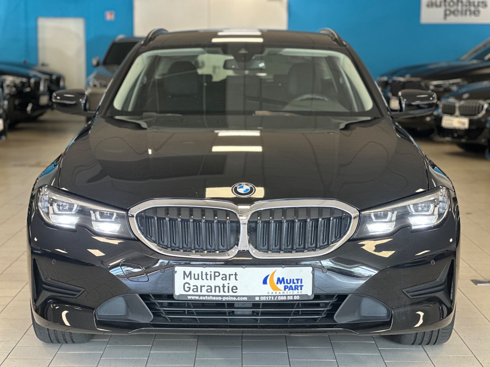 BMW 330e - Samsaru's Car Outlet
