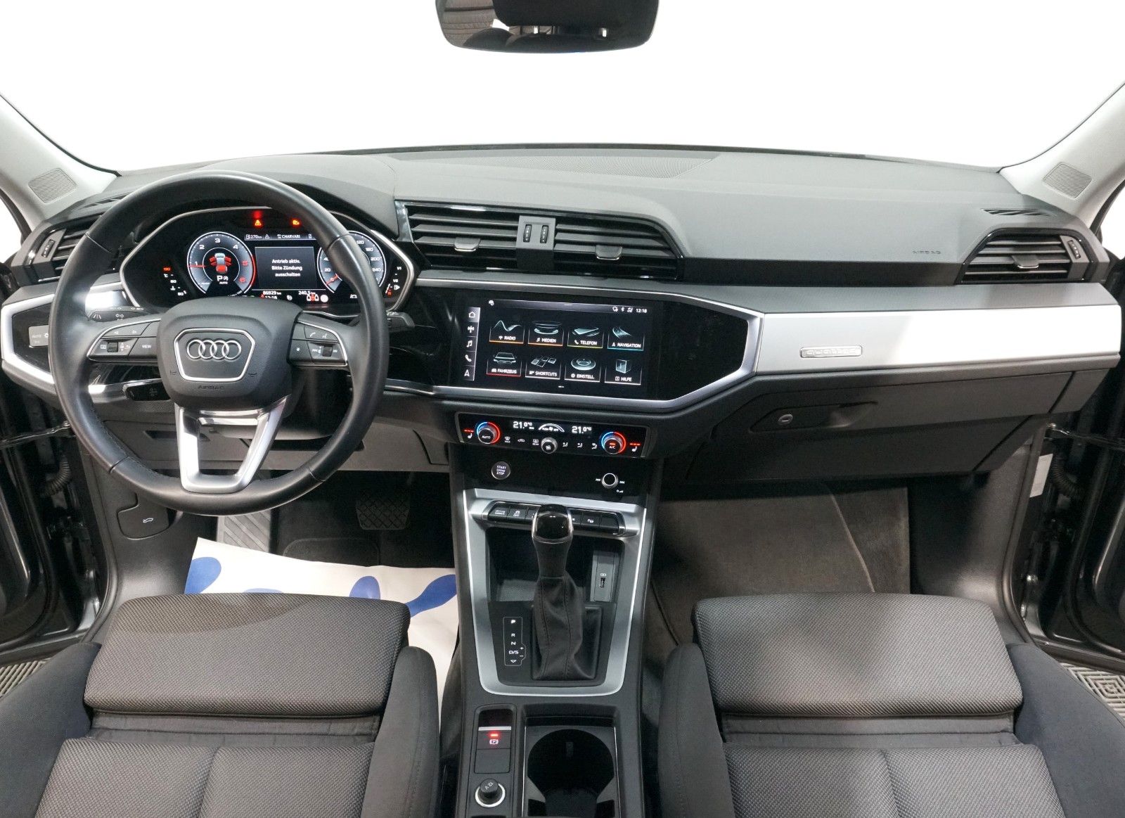 Audi Q3 Sportback 40 TDI quattro S line - Samsaru's Car Outlet