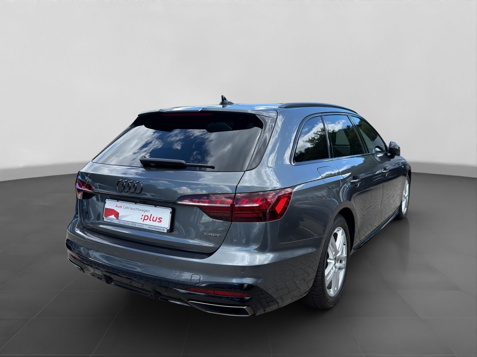 Audi A4 Avant 40 TFSI Q 2x S LINE AHK MATRIX-LED LM19
