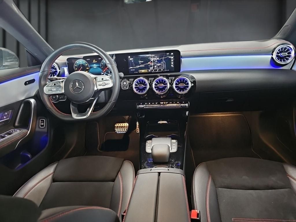 Mercedes-Benz CLA 200 SB AMG - Samsaru's Car Outlet