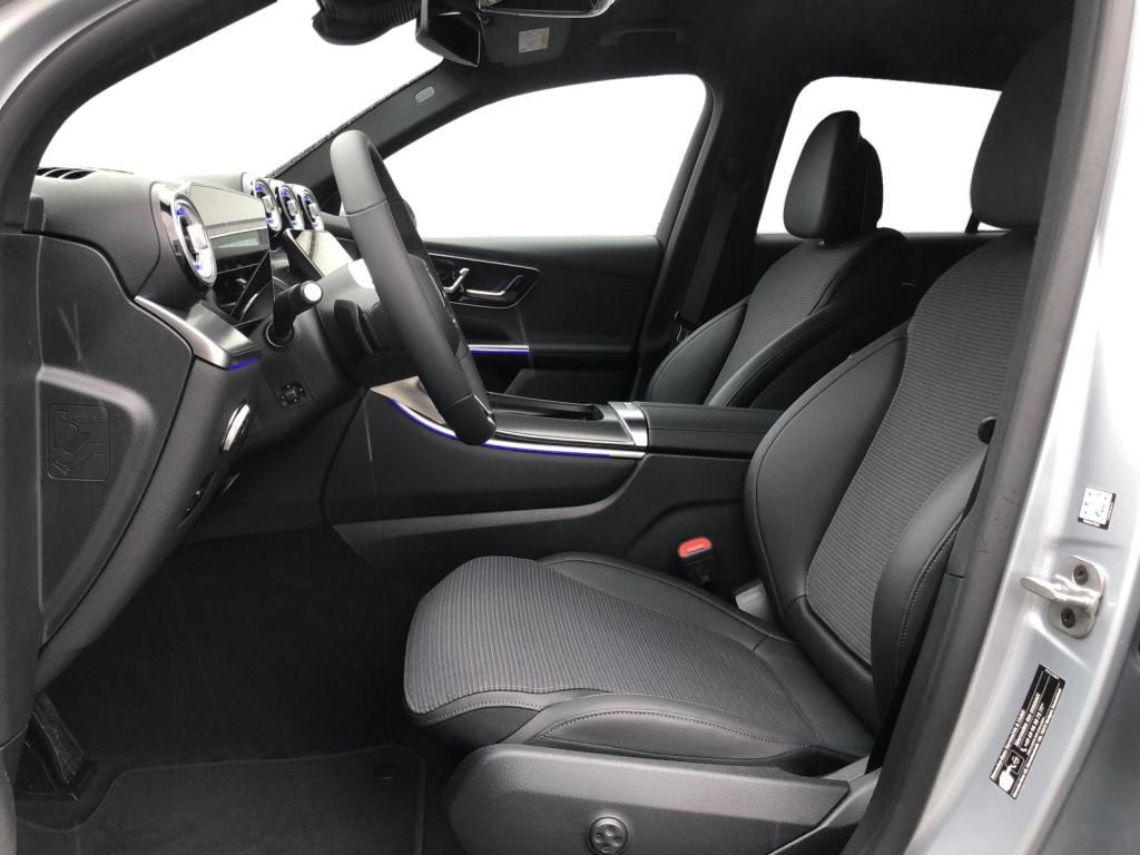 Mercedes-Benz GLC 200 4MATIC Avantgarde - Samsaru's Car Outlet