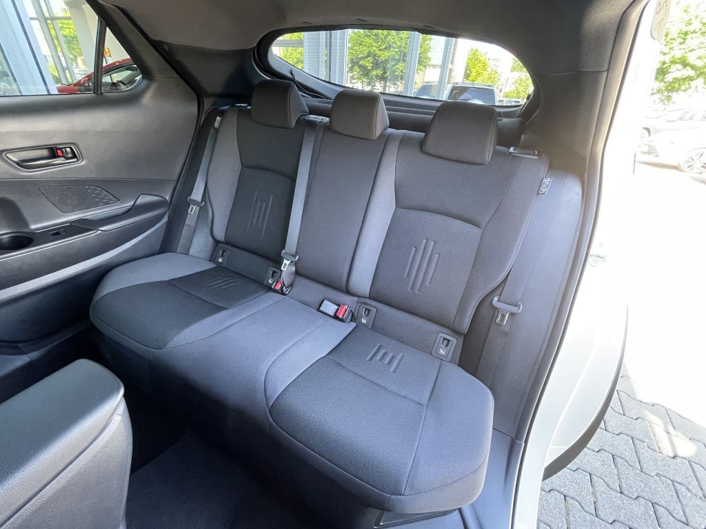 Toyota C-HR 2.0 Hybrid Team D *Technik-Paket*CarPlay*