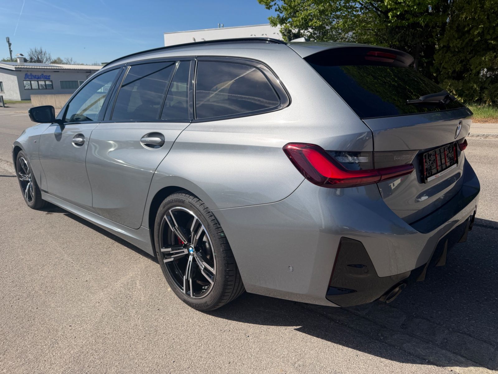 BMW 320i Touring M-Sport 360*/ACC/LED/1.Hd