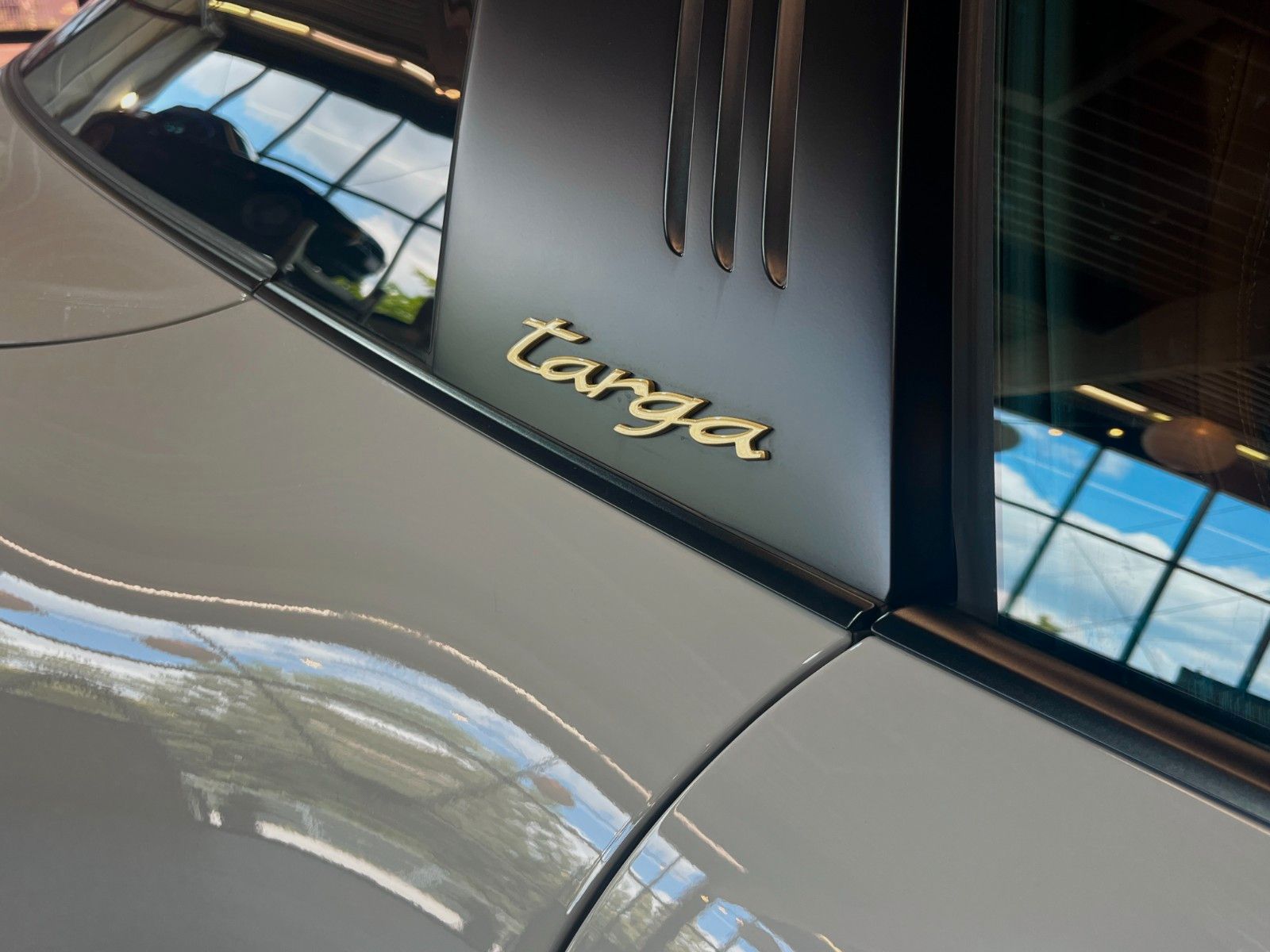 Porsche 911 Targa 4S - Samsaru's Car Outlet