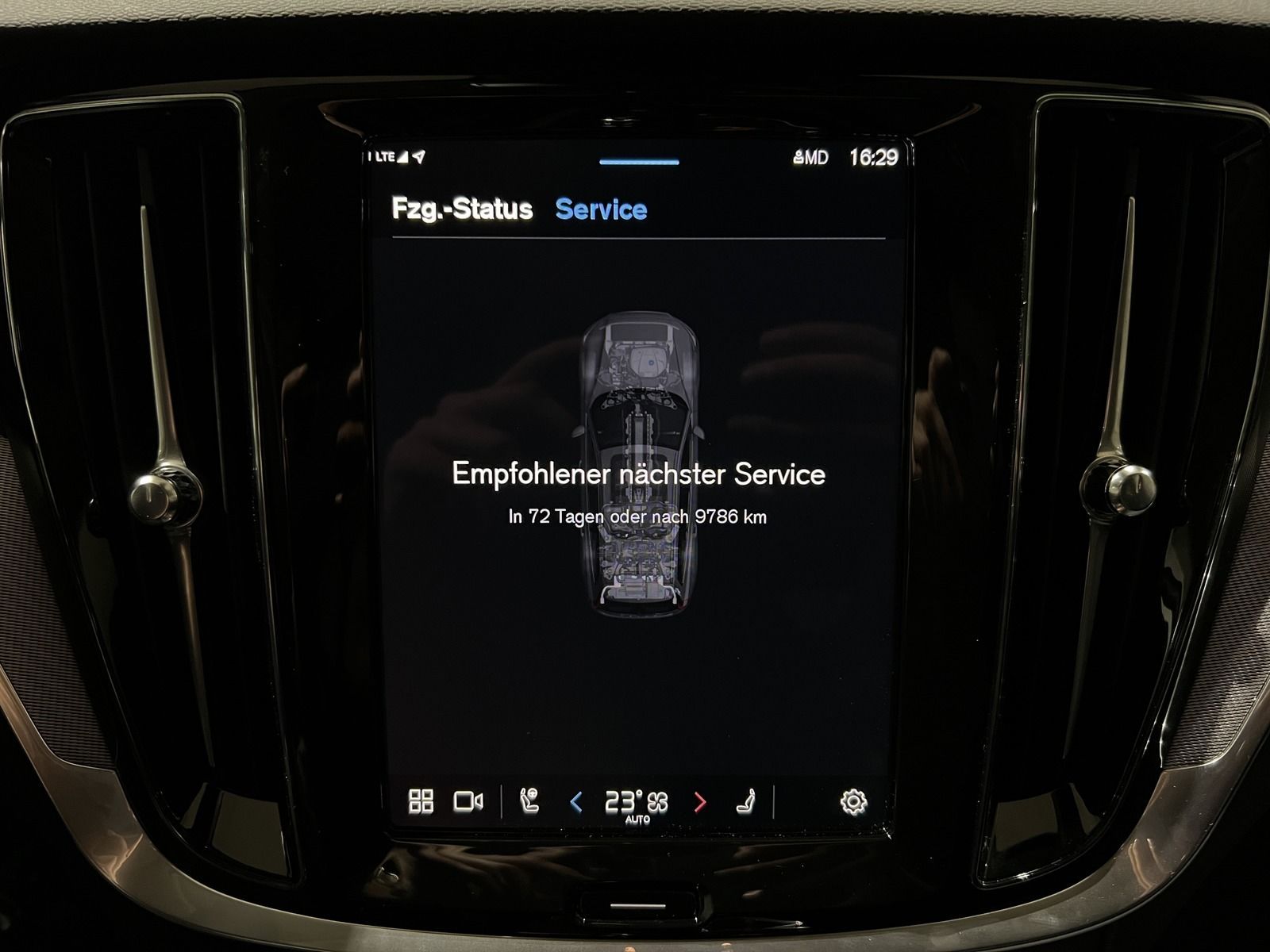 Volvo V60 T6 Plus Dark Recharge AWD ACC Pano AHK 360°