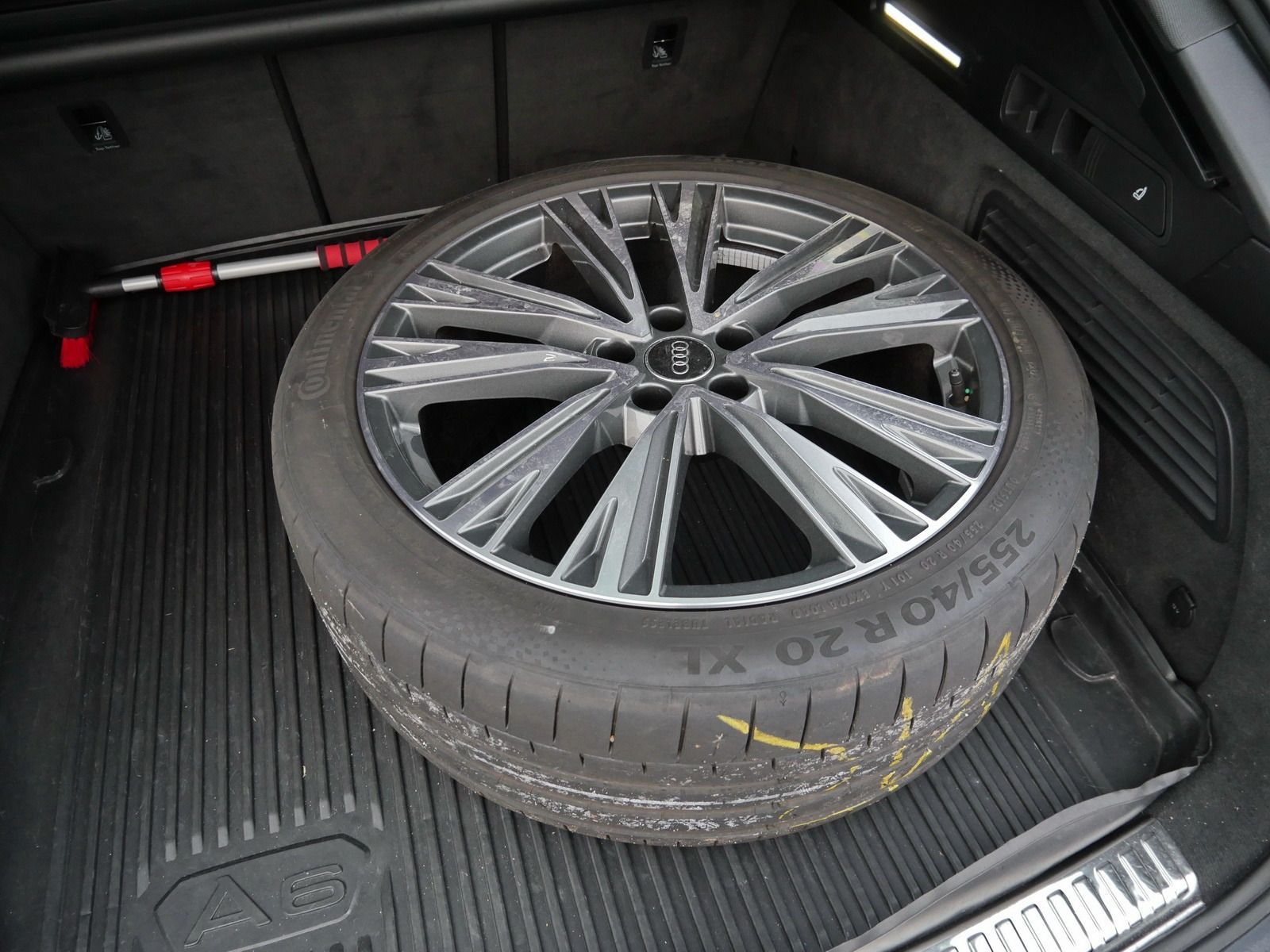Audi A6 Avant 55 TFSI qu. S-Line - Samsaru's Car Outlet