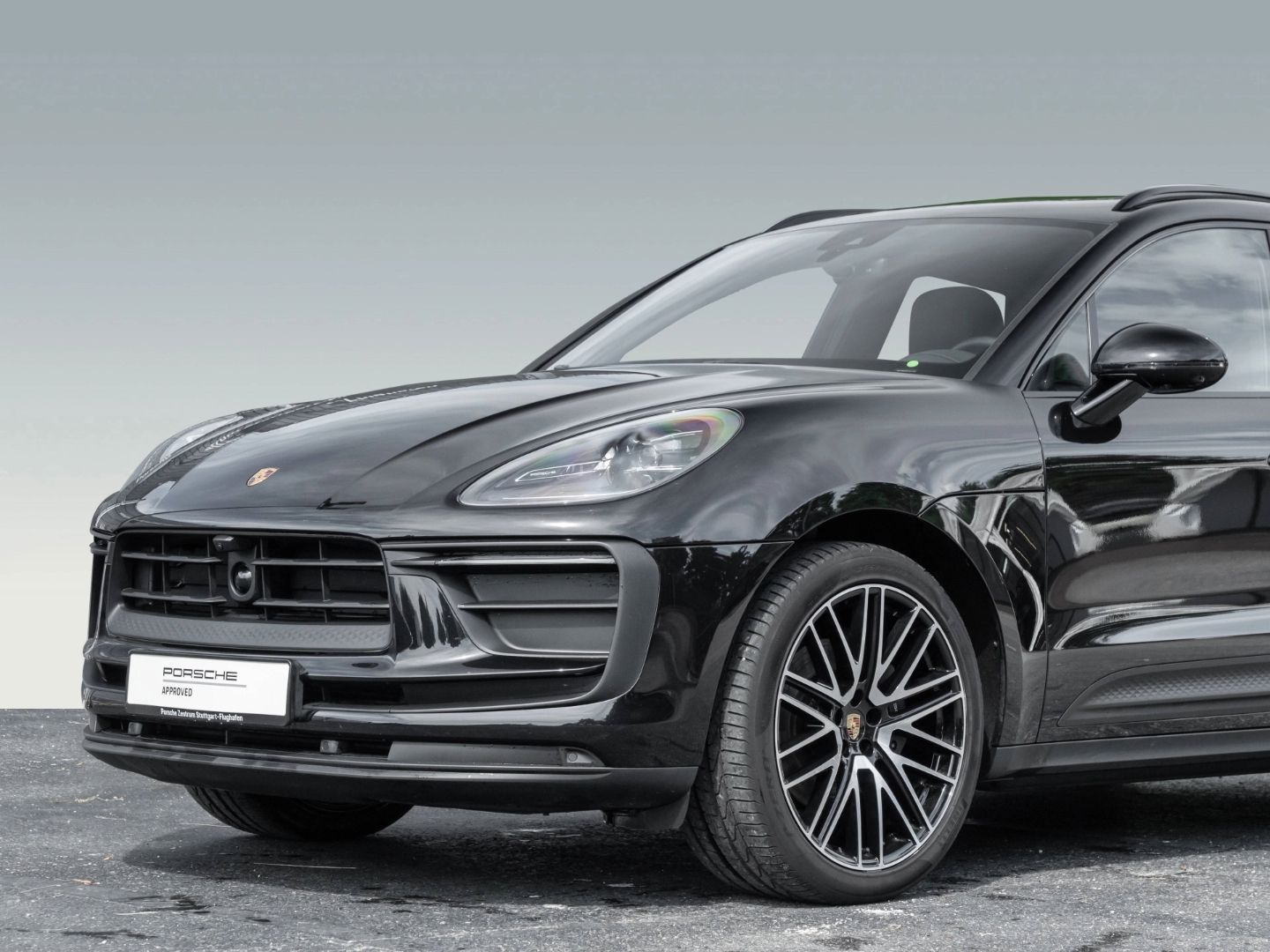 Porsche Macan - Samsaru's Car Outlet
