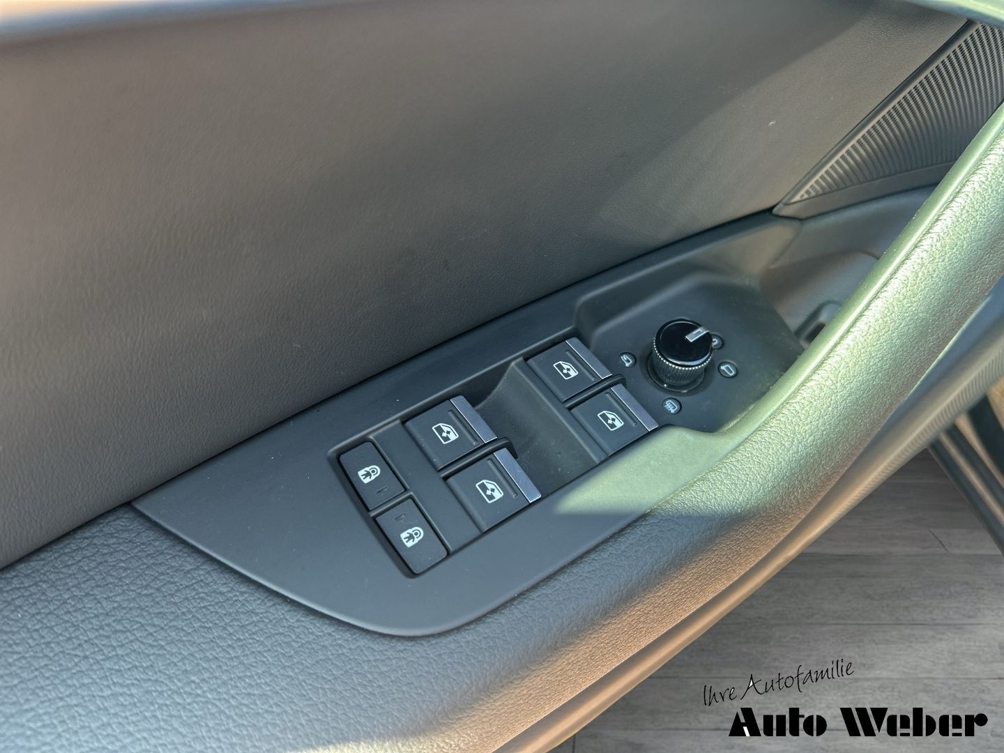 Audi A6 50TFSIe quattro S-line - Samsaru's Car Outlet