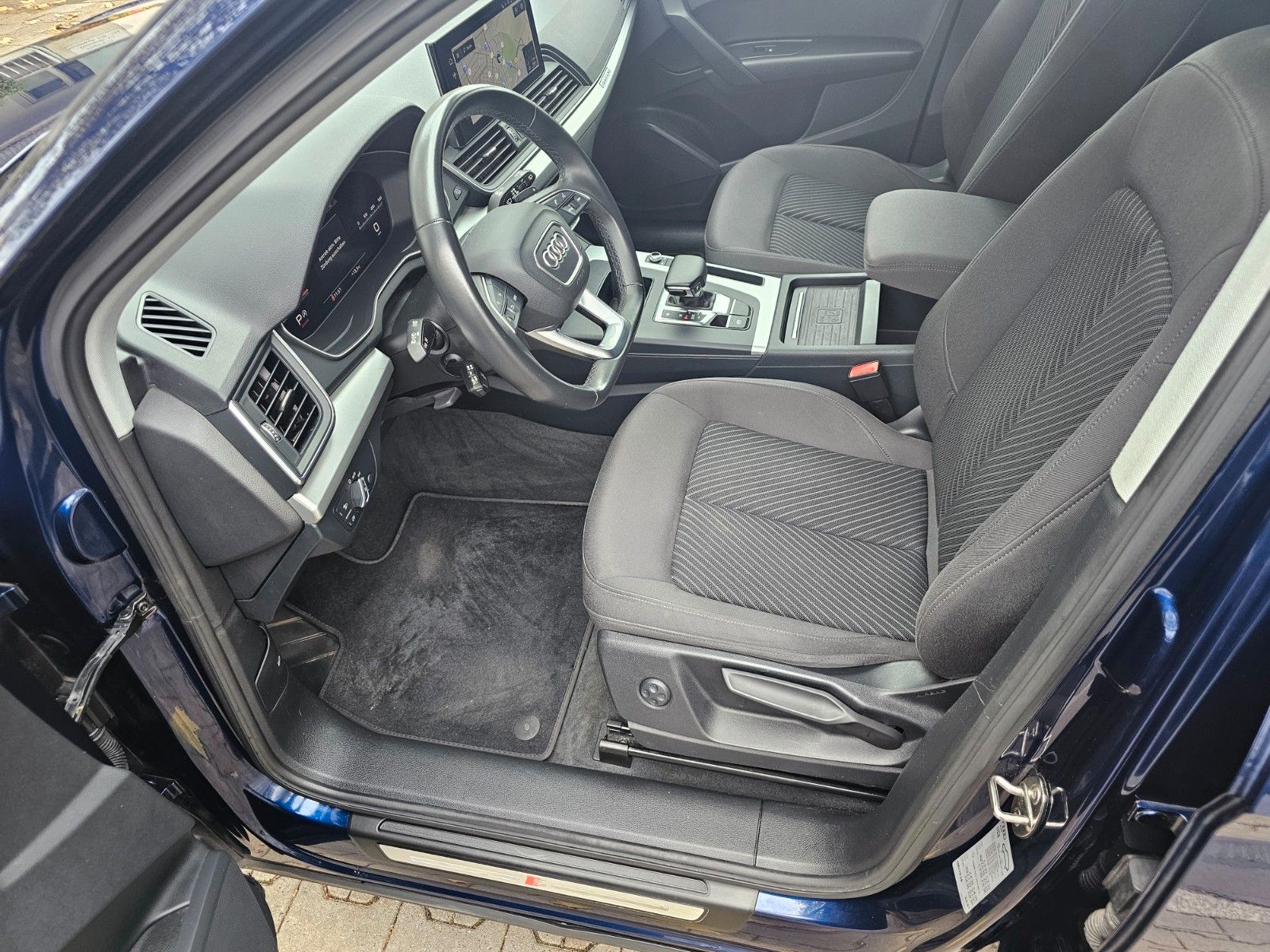 Audi Q5 40 TDI quattro S line Autom,Navi,Kamira,1.Hd