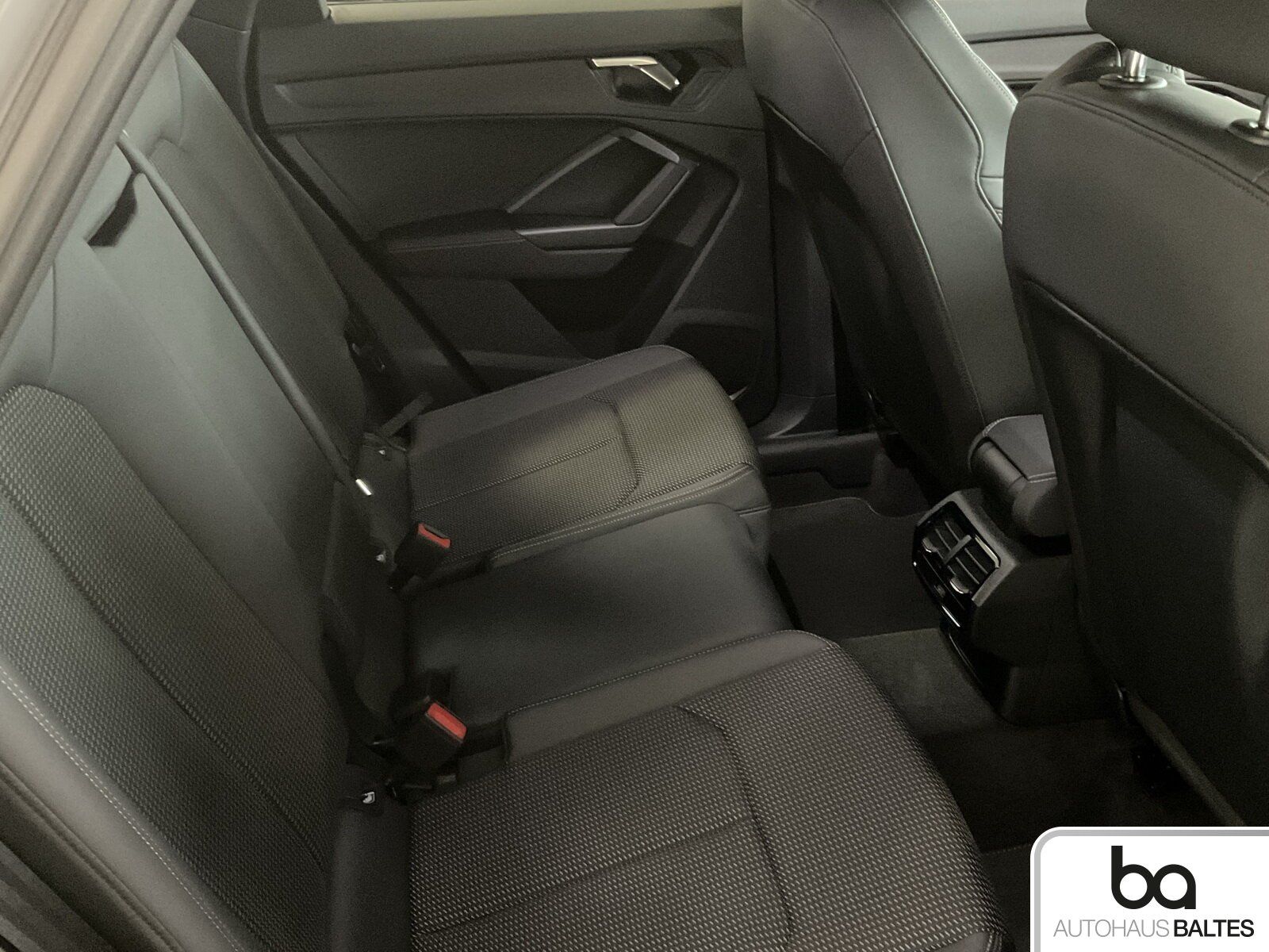 Audi Q3 Sportback 40 TDI quattro S line - Samsaru's Car Outlet