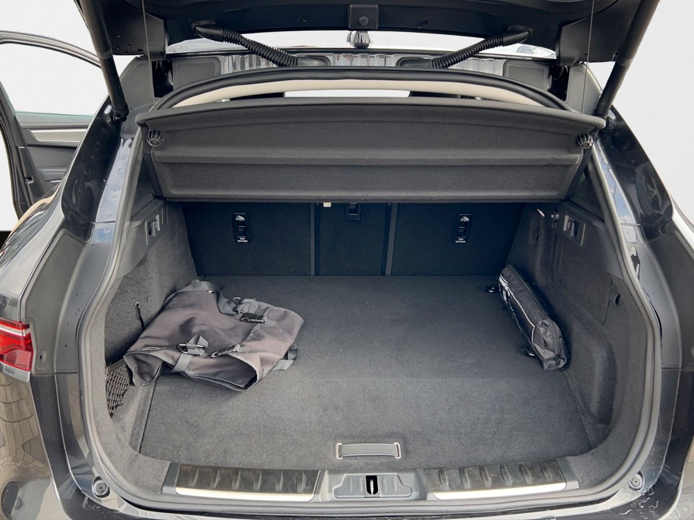 Jaguar F-PACE P400e - Hybrid 360 Leder SpurH LED