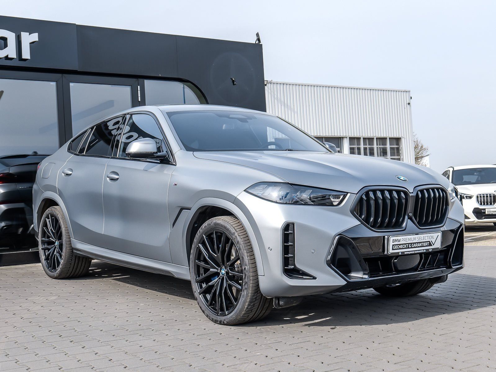 BMW X6 xDrive40d M Sport HUD PANO ACC AHK RFK NAVI