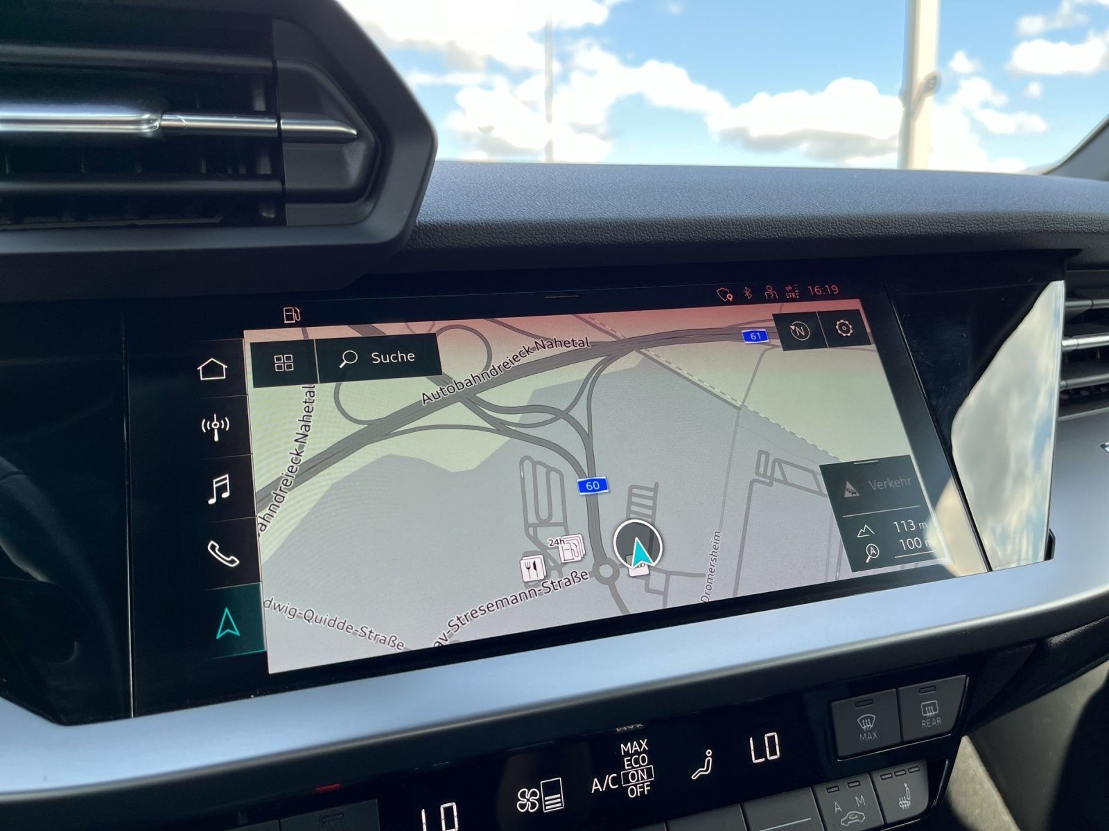 Audi A3 Sportback 40TFSI S-Tronic/LM/Assistenz-Paket/