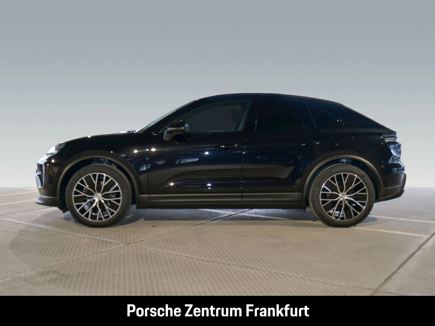 Porsche Macan 4 Surround-View InnoDrive LED-Matrix