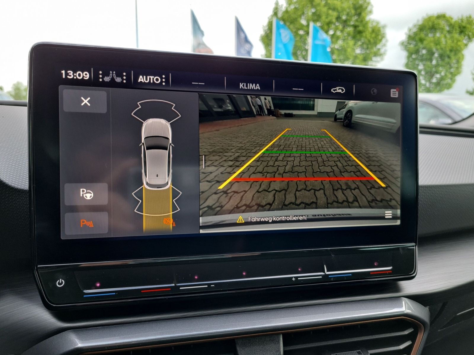 Cupra Leon 1.5 eTSI DSG - Samsaru's Car Outlet