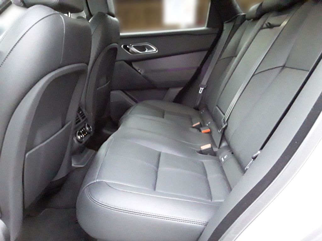 Range Rover Velar D300 Autobiography - Samsaru's Car Outlet