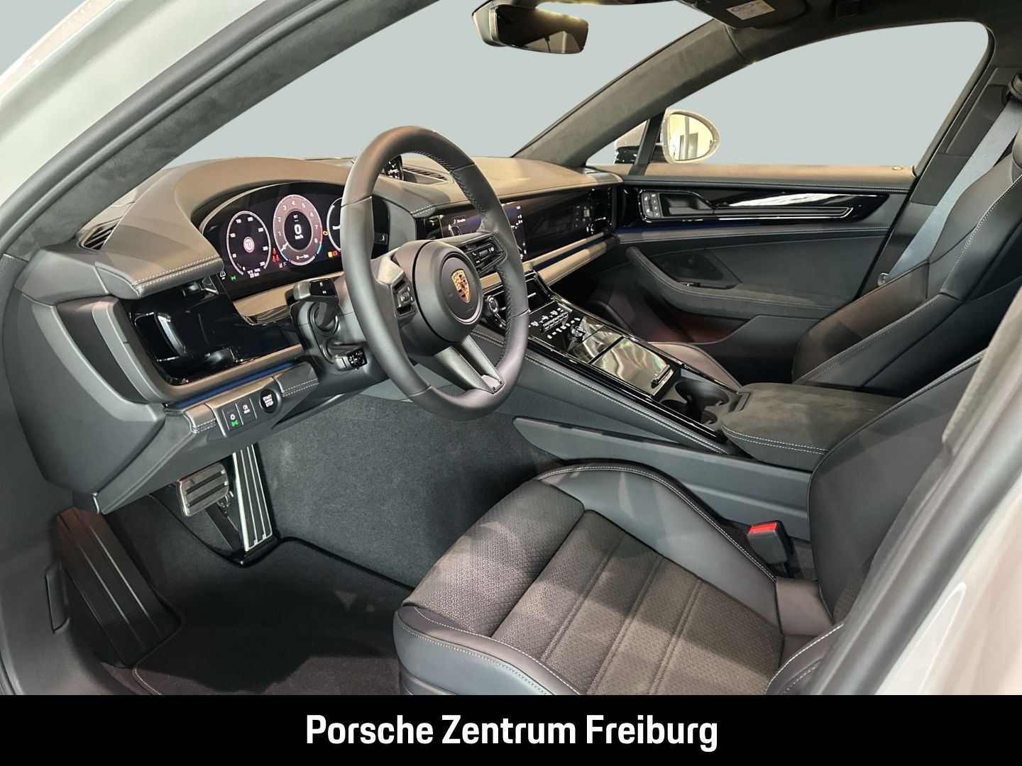 Porsche Panamera GTS BOSE HA-Lenkung InnoDrive Soft-Clos