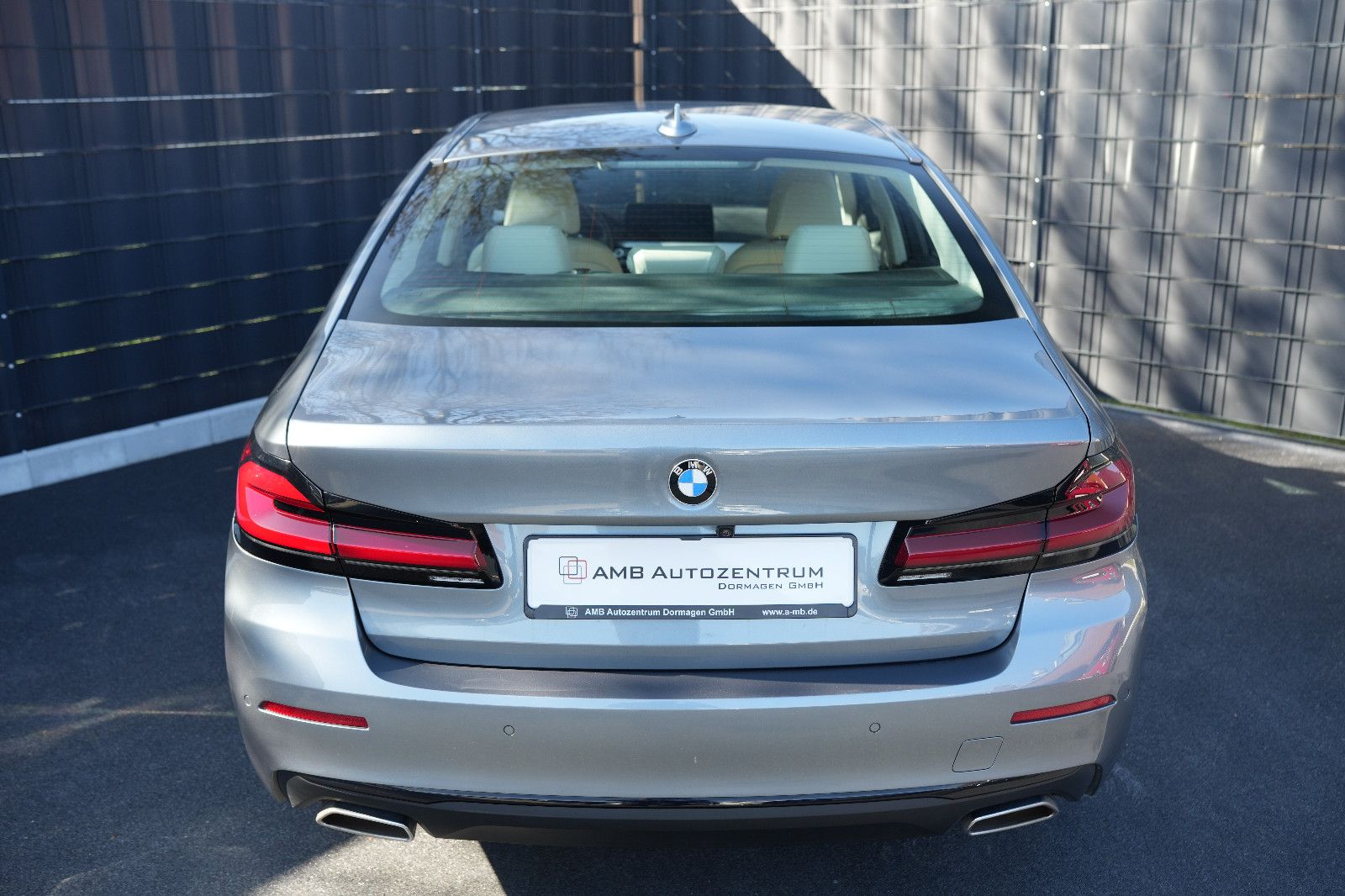 BMW 520d XDrive*LASER*HEADUP*ACC*DDC*ABL*STANDHZG*