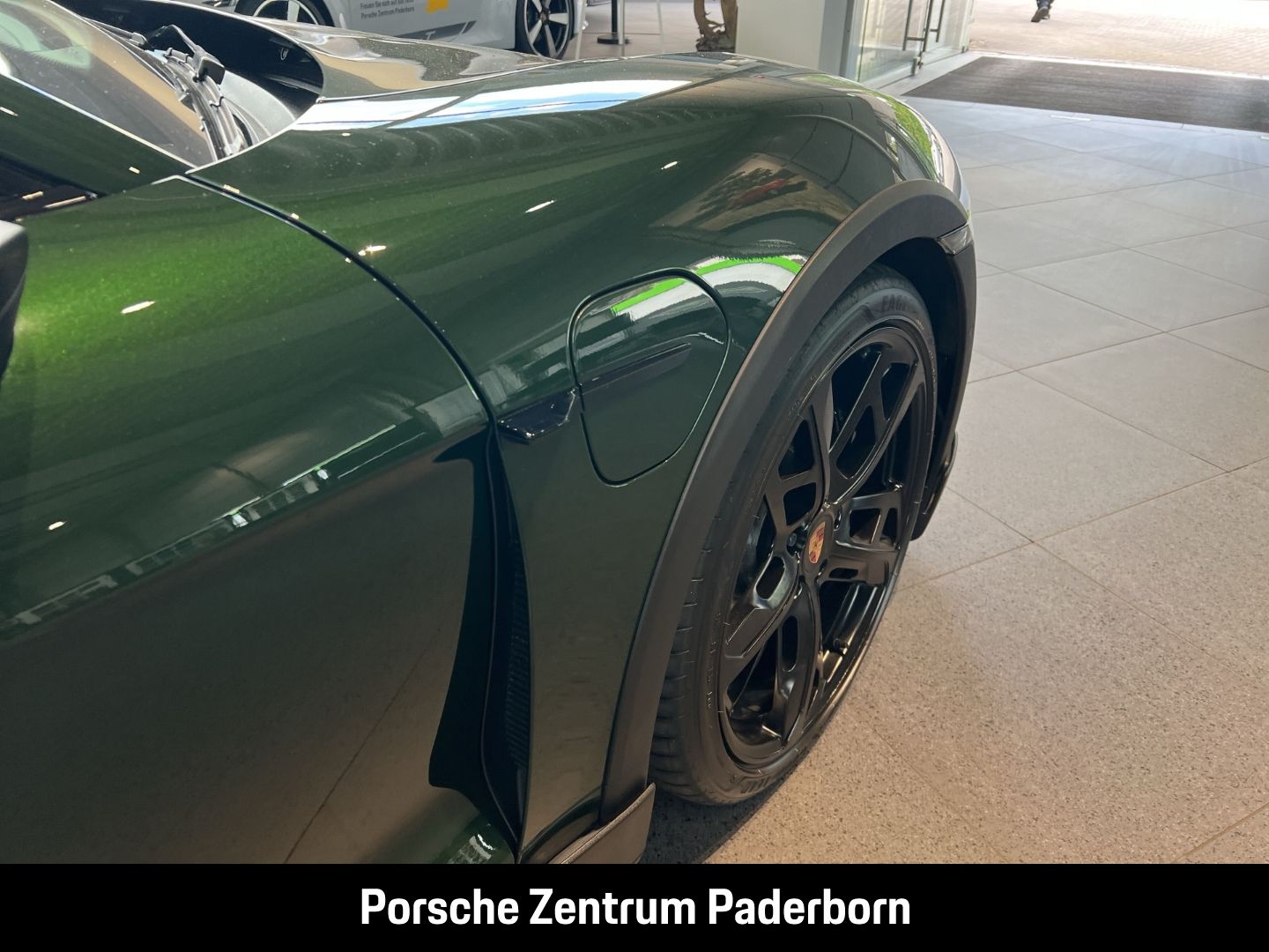 Porsche Taycan 4S Cross Turismo InnoDrive Head-Up 21-Zol