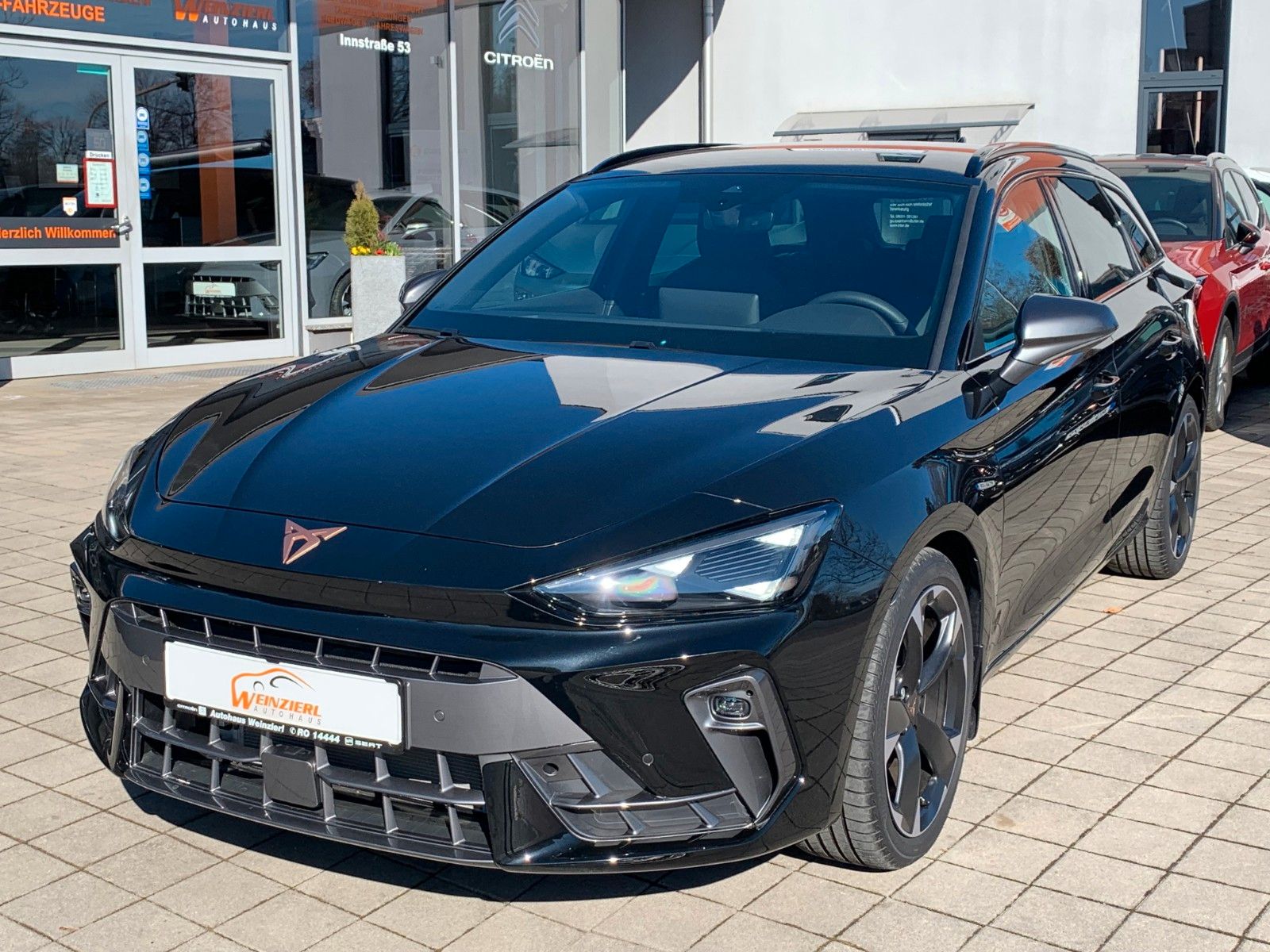Cupra Leon 1.5 eTSI DSG ST - Samsaru's Car Outlet