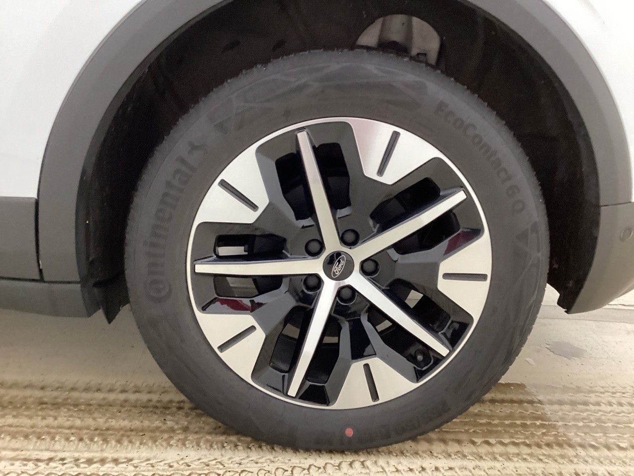 Ford Explorer AWD 79kWh Auto./360-KAMERA/ACC/HEAD-UP/