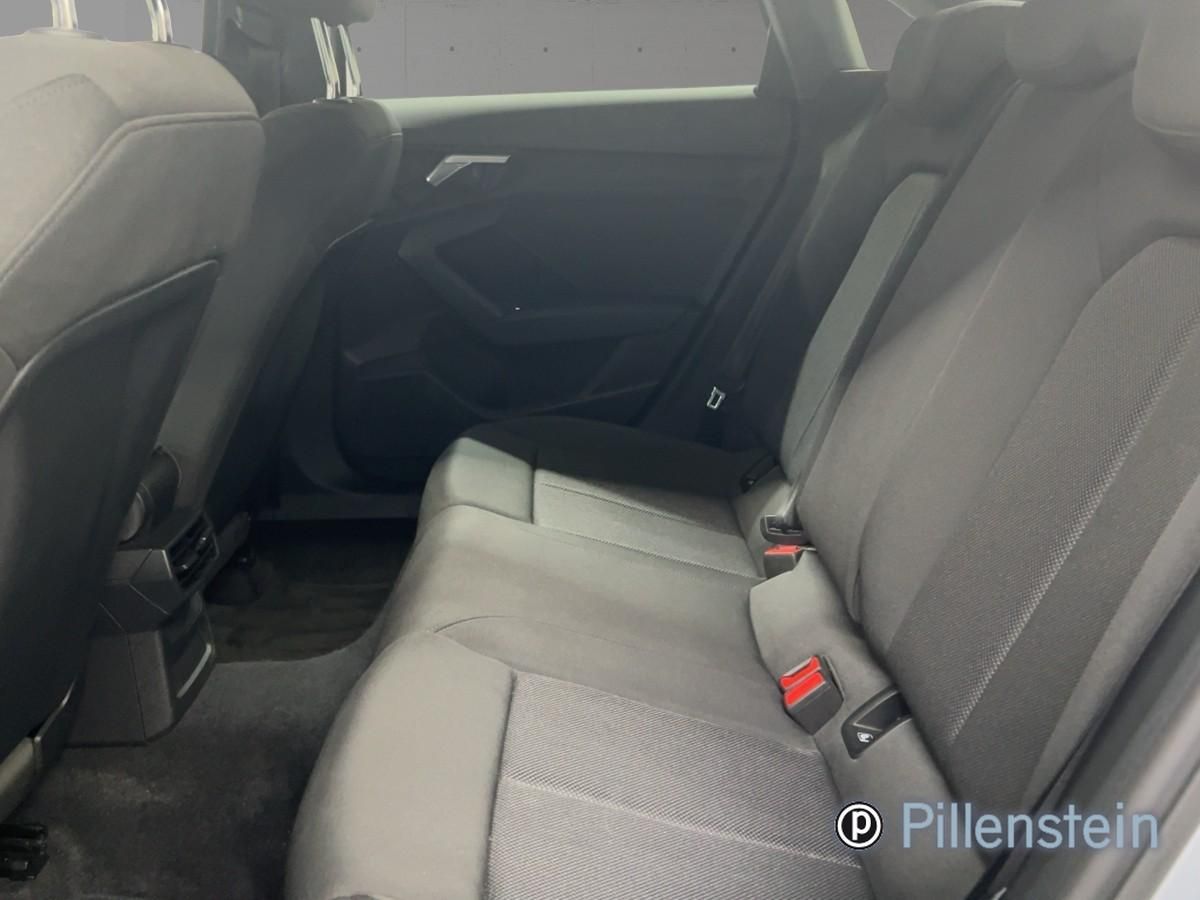 Audi A3 LIMO TDI S-TR ADVANCED AHK+LED+OPTIK+17"