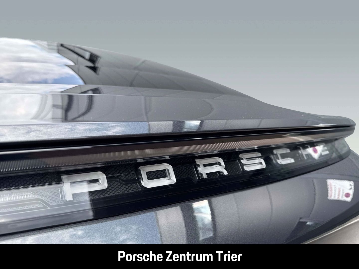 Porsche Taycan Turbo BOSE Panoramadach InnoDrive LED
